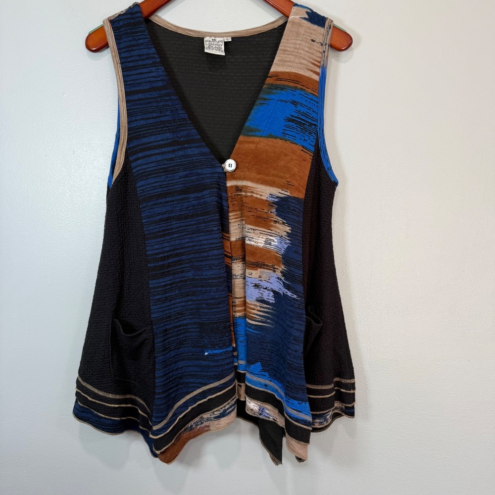Parsley & Sage Womens Small Abstract Mixed Media Button Front Vest Top art